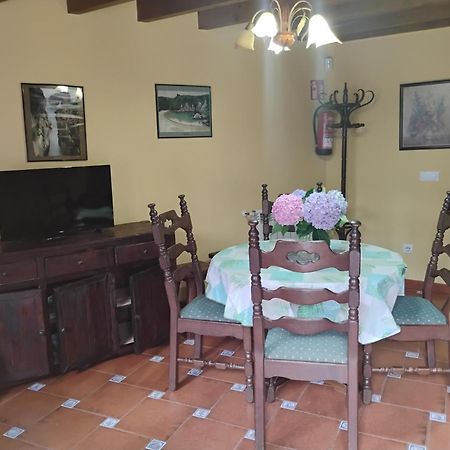 Villahormes Casa Rural Casa Azul מראה חיצוני תמונה