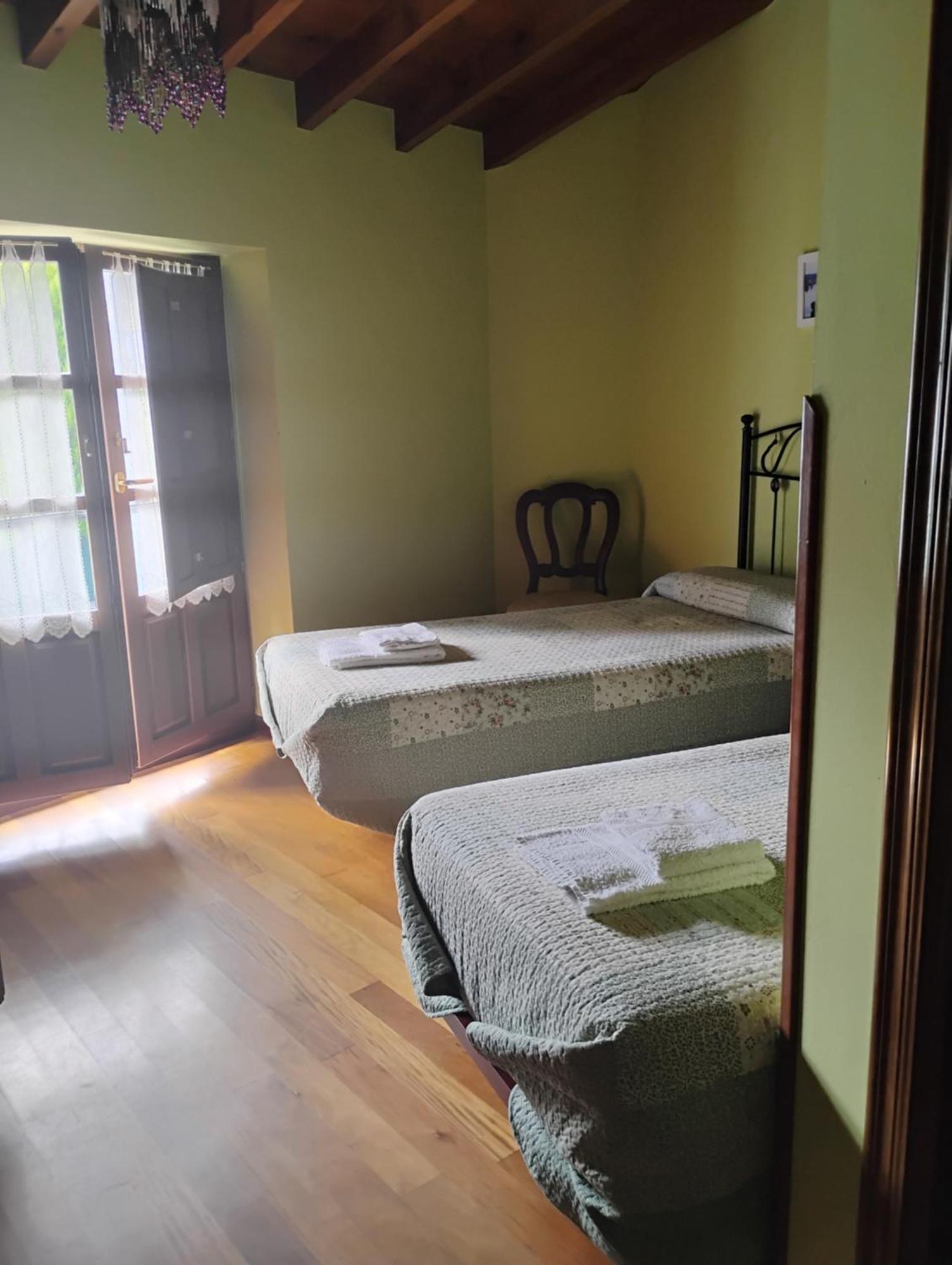 Villahormes Casa Rural Casa Azul מראה חיצוני תמונה