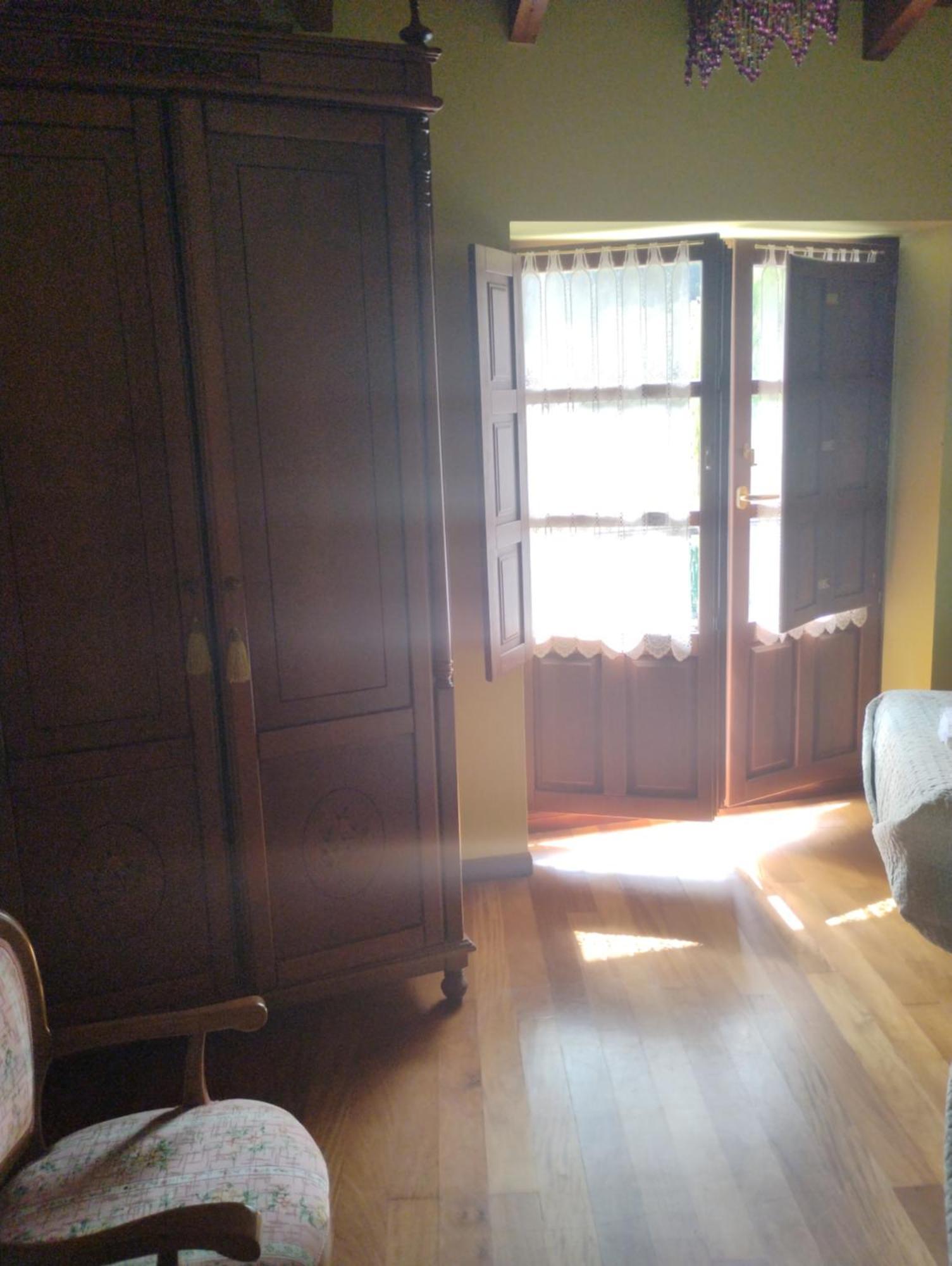 Villahormes Casa Rural Casa Azul מראה חיצוני תמונה